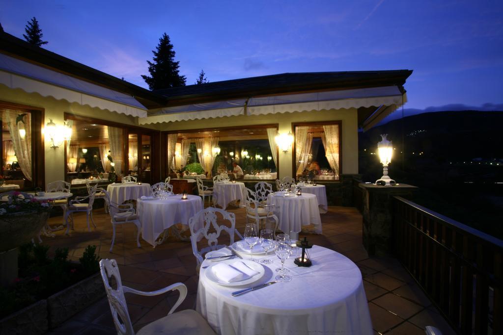 El Castell De Ciutat - Relais & Chateaux 塞奥-德乌赫尔 外观 照片